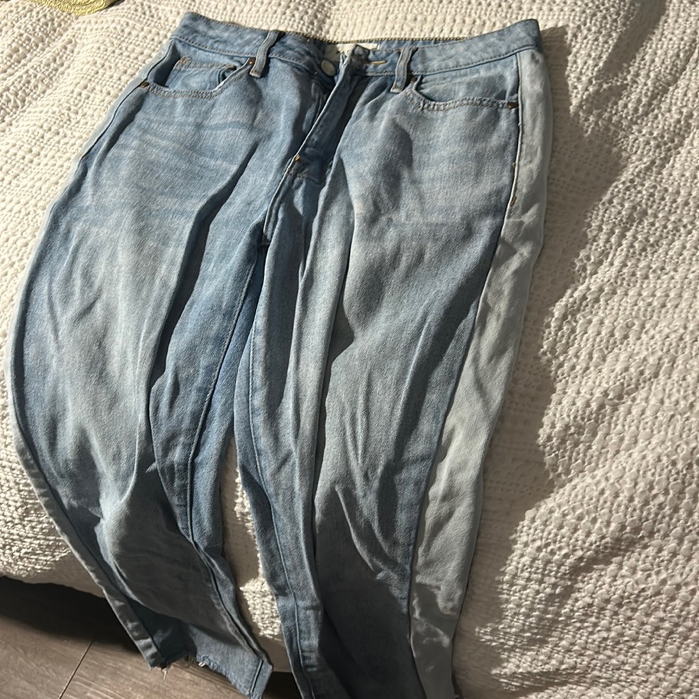 PacSun 2 toned mom jean